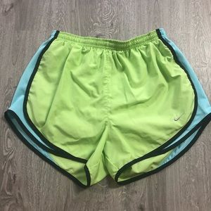 Women’s Nike running shorts size M